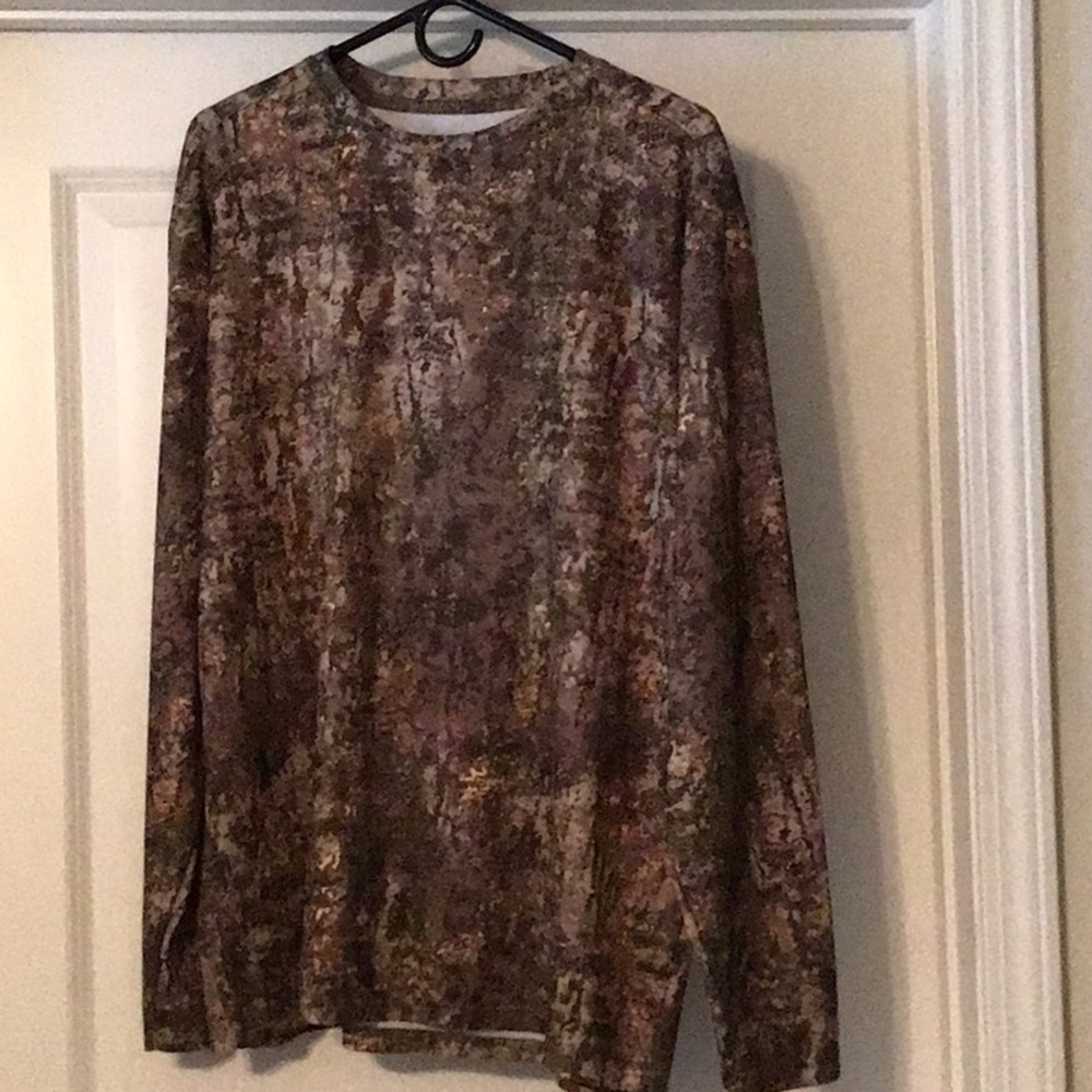 Mens camo long sleeve tee